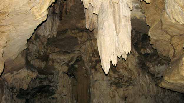 baratang-limestone-cave